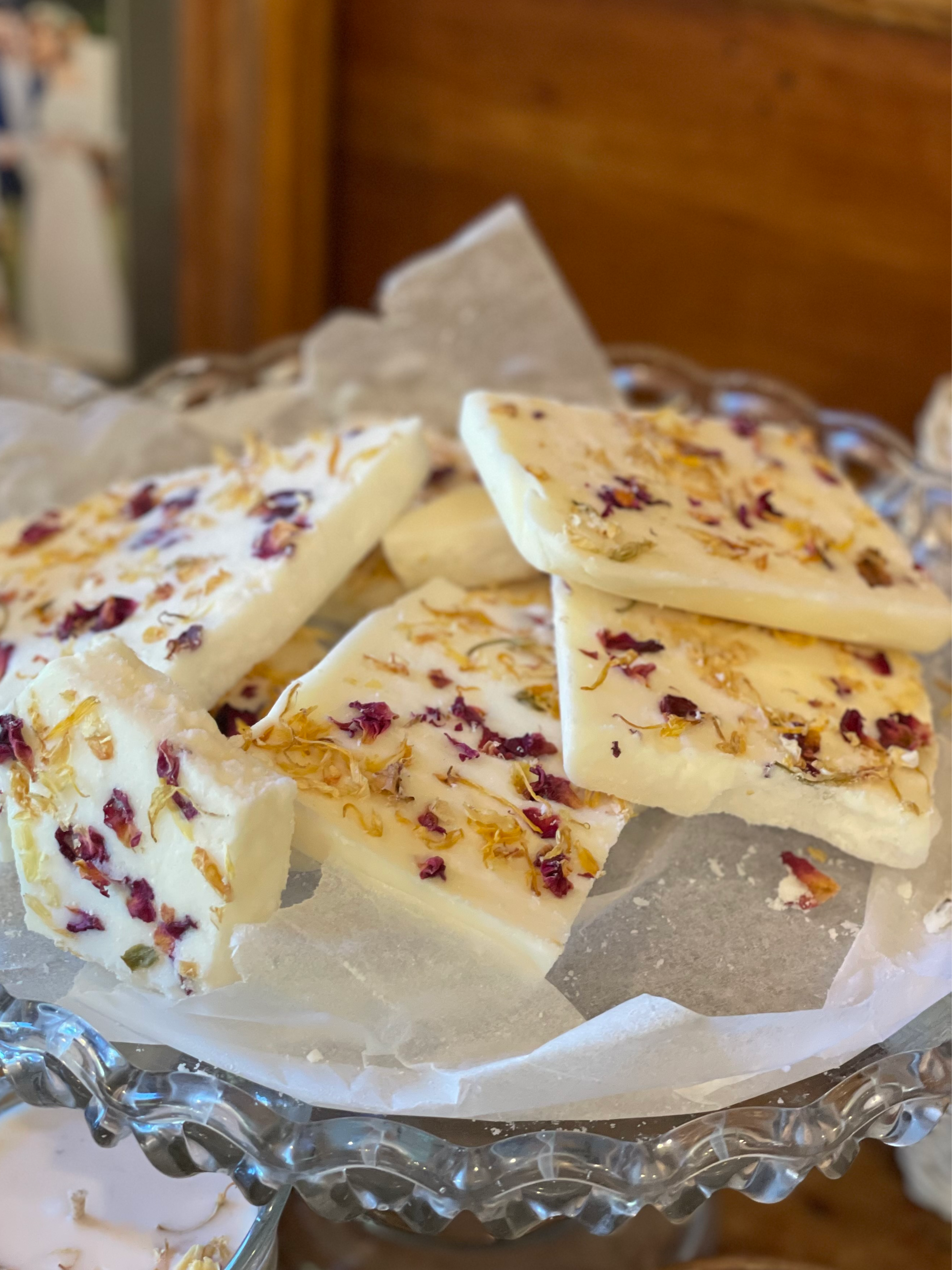 Discover The Cake Room Signature Scent: Soy Wax Melt Bark - WICK WORX NZ